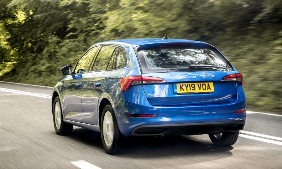  Skoda Scala 2019 года  (UK) (фото 3 из 40)